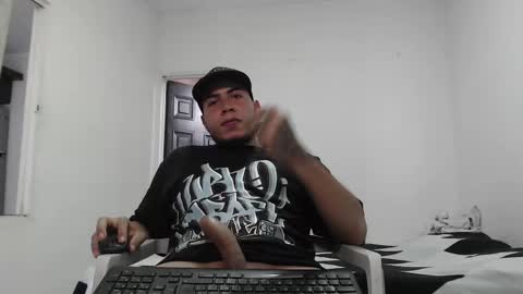 alejandrocock online show from March 8, 2025, 5:54 pm