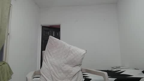 alejandrocock online show from March 11, 2025, 12:28 pm