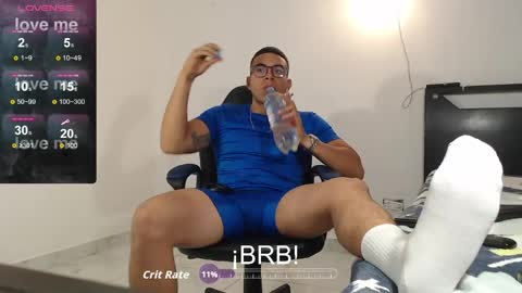 alejandrocock online show from April 21, 2026, 10:10 am