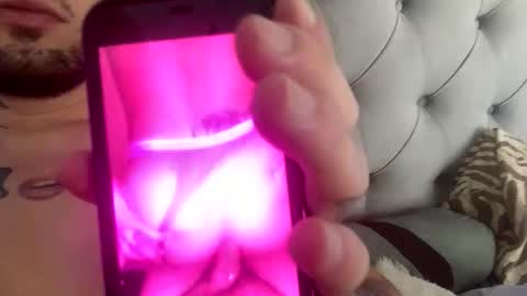 alejandrodaddyy online show from October 31, 2025, 8:26 am