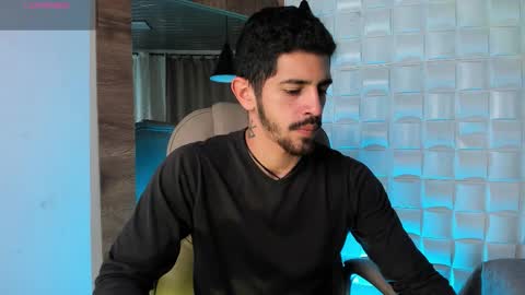 Snapshot of alejandrostorm chatting on February 4, 2026, 3:56 am Alejo online show from February 4, 2026, 3:56 am