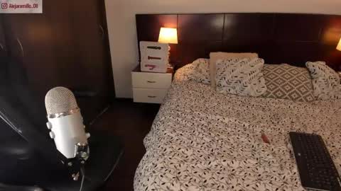 Alejandra online show from February 10, 2025, 9:04 pm