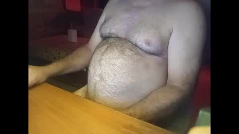 alejito16 online show from April 3, 2026, 7:39 am