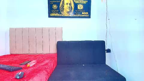 alejo_21cm online show from September 30, 2025, 6:24 pm