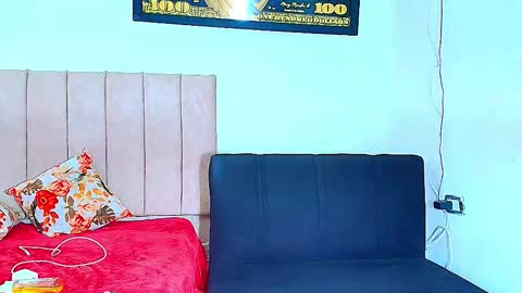 alejo_21cm online show from March 27, 2026, 8:26 am