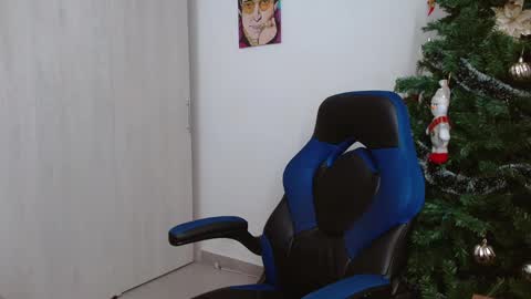 David online show from November 30, 2025, 4:33 pm