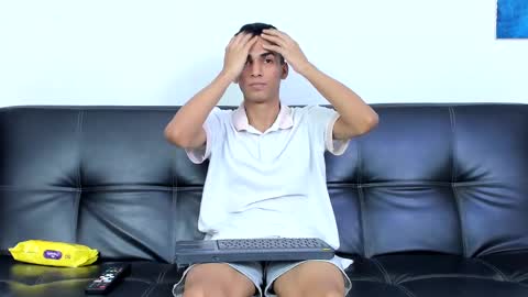 Snapshot of alejo_peverell chatting on February 17, 2025, 8:36 pm alejo peverell online show from February 17, 2025, 8:36 pm