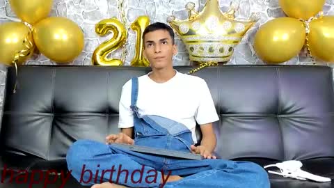 Snapshot of alejo_peverell chatting on September 17, 2025, 7:04 pm alejo peverell online show from September 17, 2025, 7:04 pm