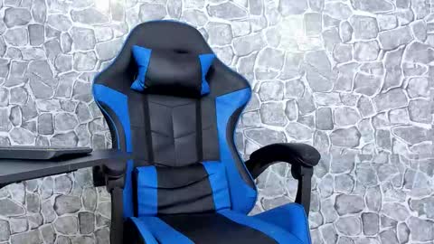 Snapshot of alejo_peverell chatting on February 13, 2026, 8:27 pm alejo peverell online show from February 13, 2026, 8:27 pm