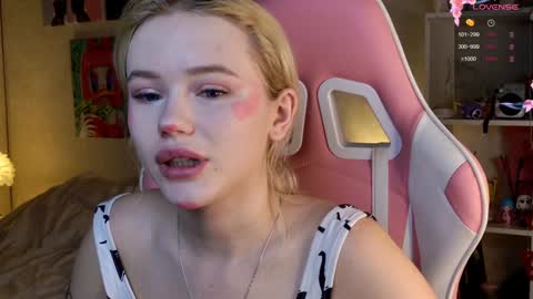 Lexi online show from February 5, 2025, 3:45 am