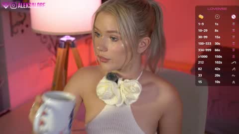 Lexi online show from October 25, 2025, 3:14 am