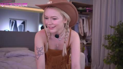 Lexi online show from March 7, 2026, 3:14 am