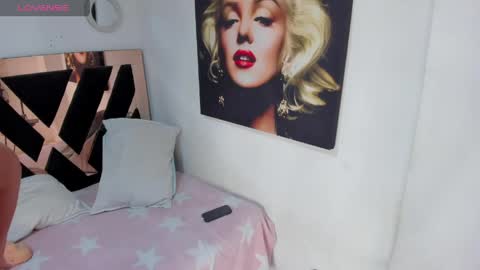 Alena online show from April 25, 2026, 12:02 am