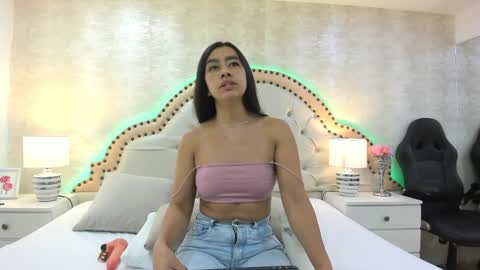 ALENA online show from May 15, 2026, 12:12 pm