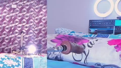 Snapshot of aleska_james chatting on December 26, 2024, 11:32 am aleska_james online show from December 26, 2024, 11:32 am