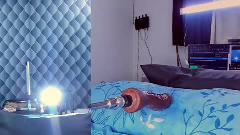 Snapshot of aleska_james chatting on January 9, 2025, 2:51 pm aleska_james online show from January 9, 2025, 2:51 pm