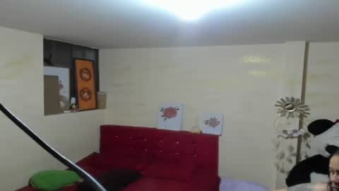 paola online show from November 6, 2025, 12:44 am