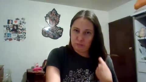 Alessandra Conrado online show from April 15, 2026, 8:54 am