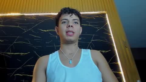 Alessandro online show from March 22, 2026, 5:22 am