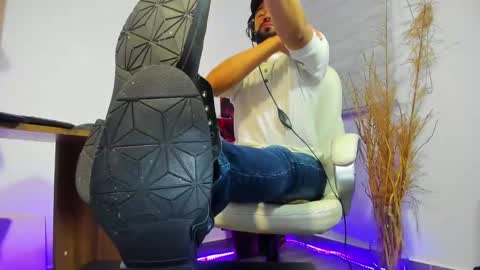 ALESSANDRO  WYE online show from December 2, 2024, 1:25 am