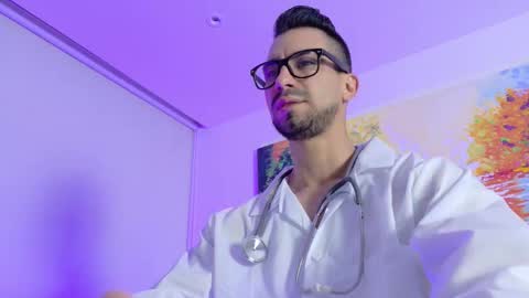 Kciqu3  Independent model online show from October 9, 2025, 11:47 pm