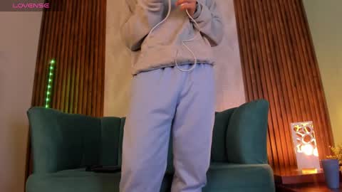 Alessandro Dybala online show from January 24, 2025, 12:20 pm