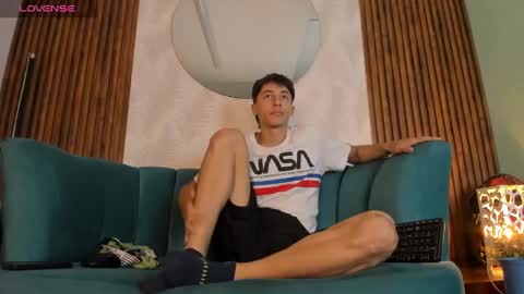 Alessandro Dybala online show from February 5, 2025, 2:37 pm