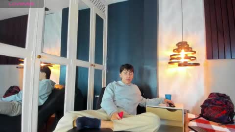 Alessandro Dybala online show from February 23, 2025, 12:16 pm