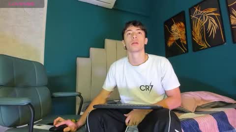 Alessandro Dybala online show from December 22, 2025, 12:46 pm