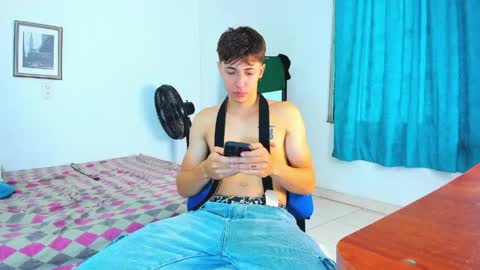 Alessandro Dybala online show from April 18, 2026, 1:26 pm