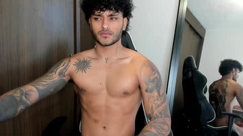 Alessandro Vanni online show from December 21, 2024, 1:42 pm