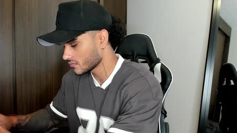 Alessandro Vanni online show from December 29, 2024, 3:24 pm