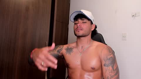 Alessandro Vanni online show from January 24, 2025, 3:24 pm