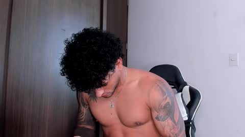 Alessandro Vanni online show from February 4, 2025, 12:55 pm