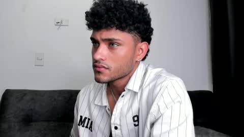 Alessandro Vanni online show from March 6, 2025, 1:58 am