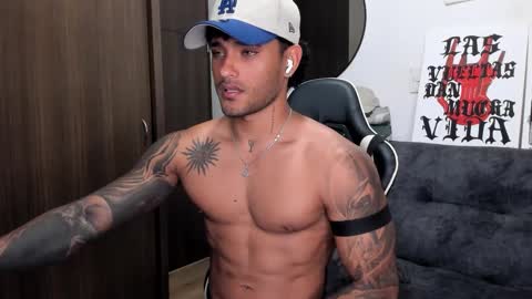 Alessandro Vanni online show from September 25, 2025, 1:20 am