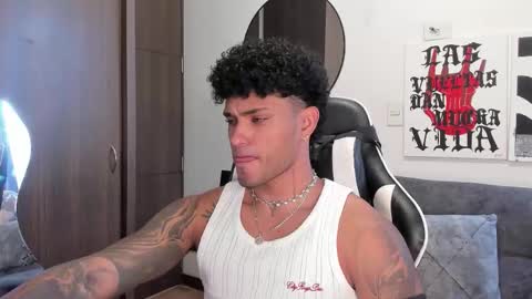 Alessandro Vanni online show from December 19, 2025, 2:35 pm