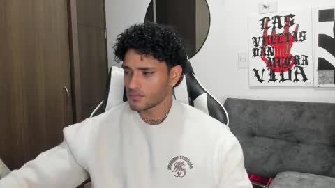 Alessandro Vanni online show from January 18, 2026, 2:15 am