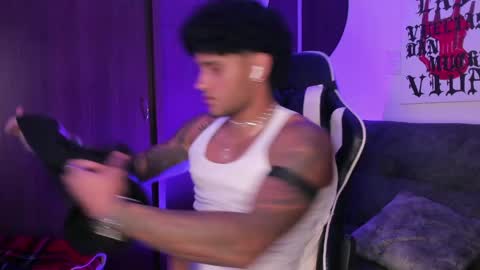 Alessandro Vanni online show from April 23, 2026, 2:13 am