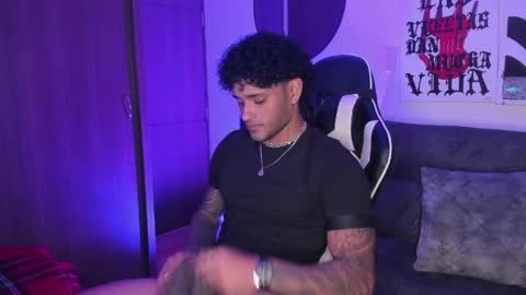 Alessandro Vanni online show from April 24, 2026, 2:25 am