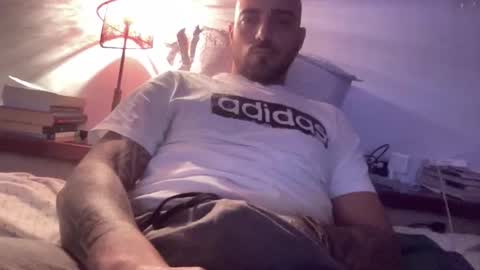 Snapshot of alessandromori91 chatting on December 5, 2025, 12:19 am alessandromori91 online show from December 5, 2025, 12:19 am