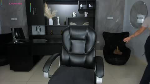 ALESSA ROMERO  online show from April 19, 2026, 6:10 pm