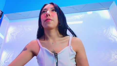 Alessia Clarky online show from April 1, 2026, 12:55 am