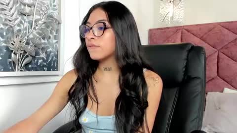 Alessia  online show from June 11, 2026, 10:08 pm