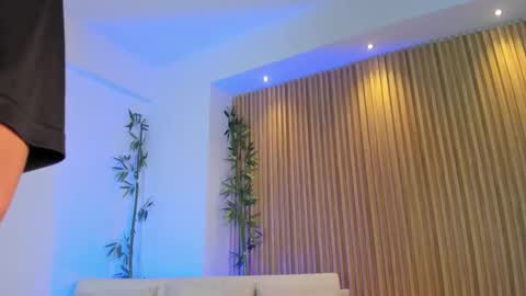 Alessia  Everyday From 0530 to 1430 Col Time online show from October 8, 2025, 11:30 am