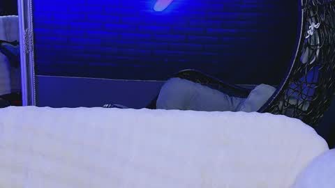 alessiacroft online show from April 1, 2026, 4:13 am