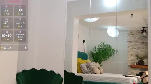 Alessia online show from February 7, 2026, 8:34 pm