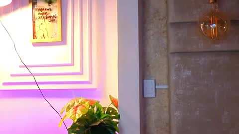 Alessia online show from March 15, 2026, 8:42 am