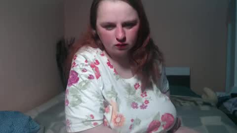 Alessia online show from March 16, 2026, 1:22 am