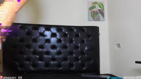 Snapshot of alessiani69 chatting on July 20, 2026, 9:01 am Alessa online show from July 20, 2026, 9:01 am